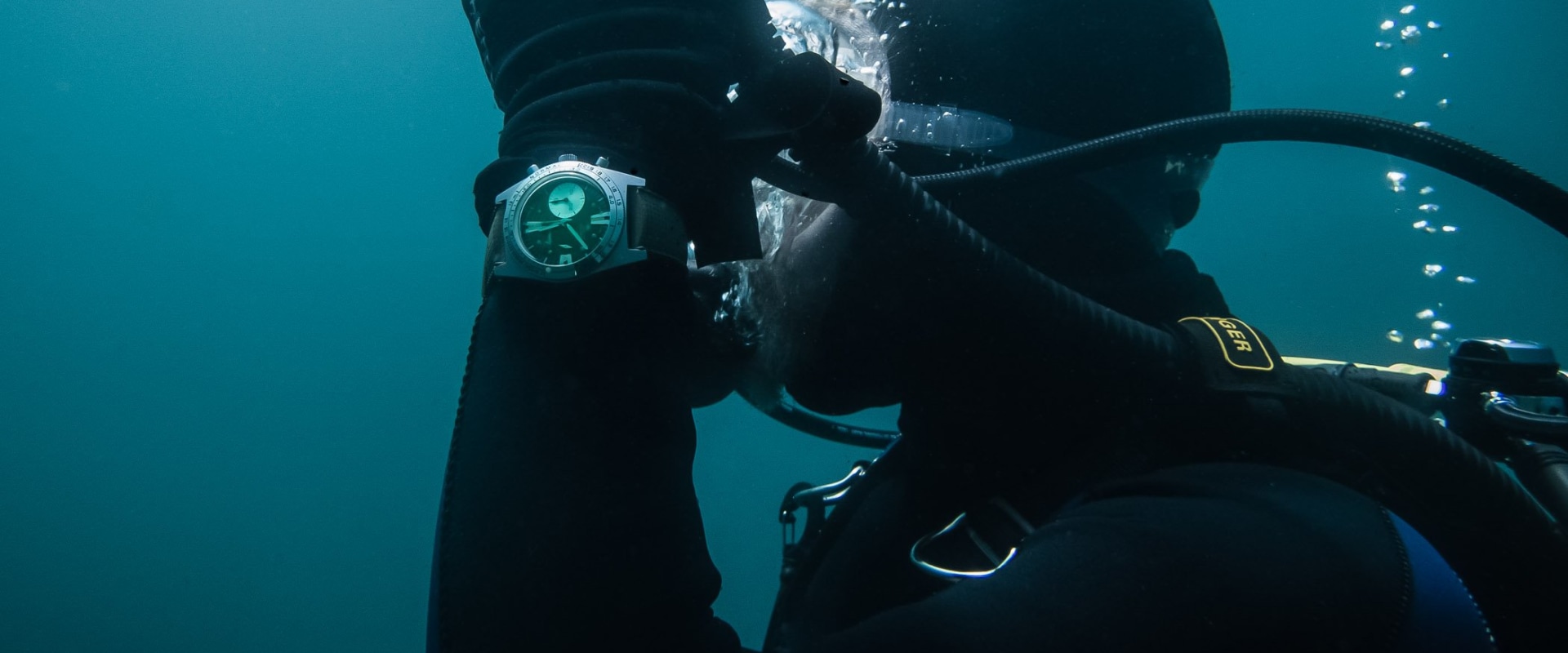 A Comprehensive Guide to Calculating Dive Time and Depth: Everything You Need to Know